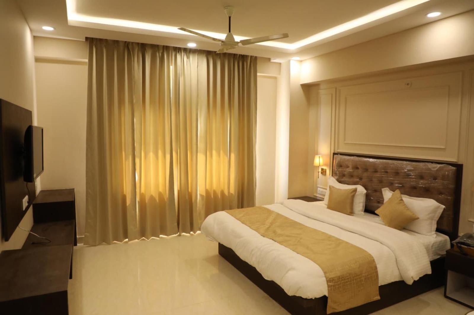 Celestial Casa Hotel